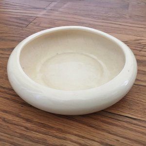 California Pottery Calif USA C1 Creamy White 6.5" Diameter x 1.5" High